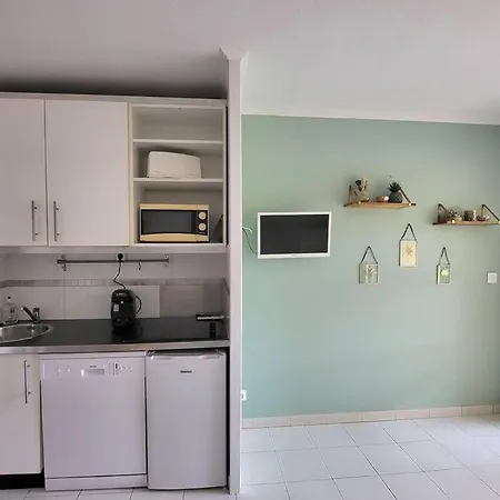 Апартаменты Studio Cabine Cap Esterel